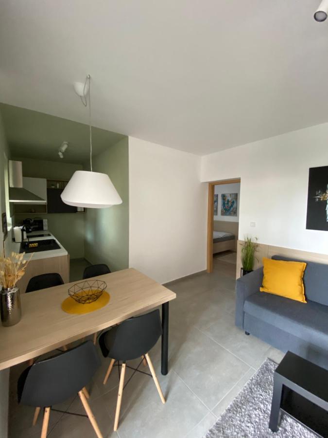 Maxim Apartments Harkány Eksteriør bilde